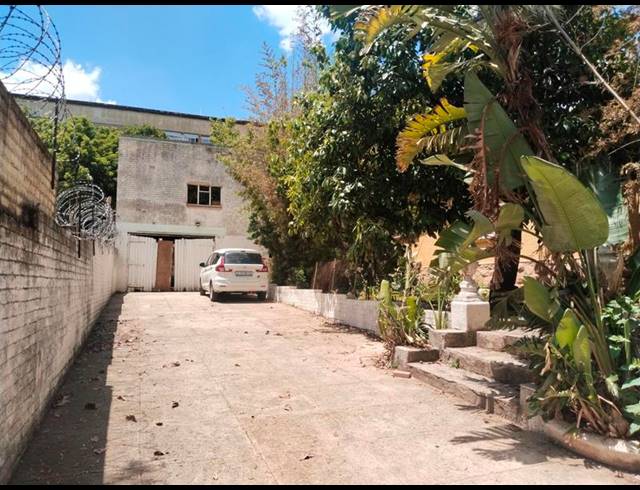 3 BEDROOM HOUSE FOR SALE IN TROYEVILLE